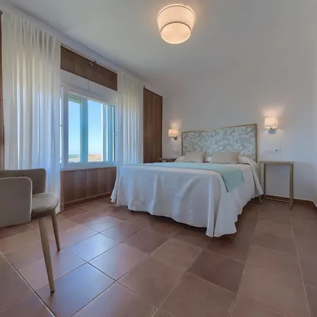 El Convento Hotel 2*