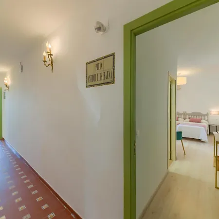 Hotel El Convento 2*
