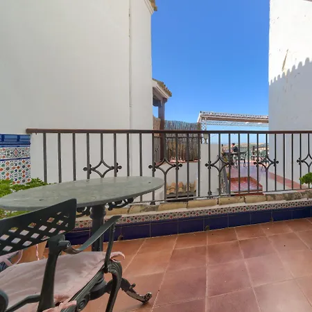 El Convento Hotel 2*