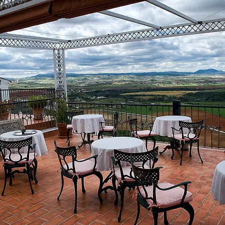 Hotel El Convento 2*