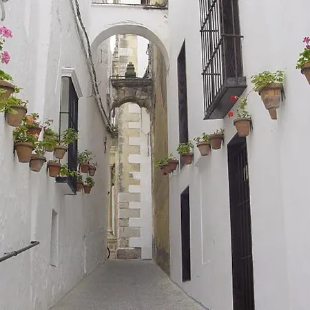 El Convento 2*